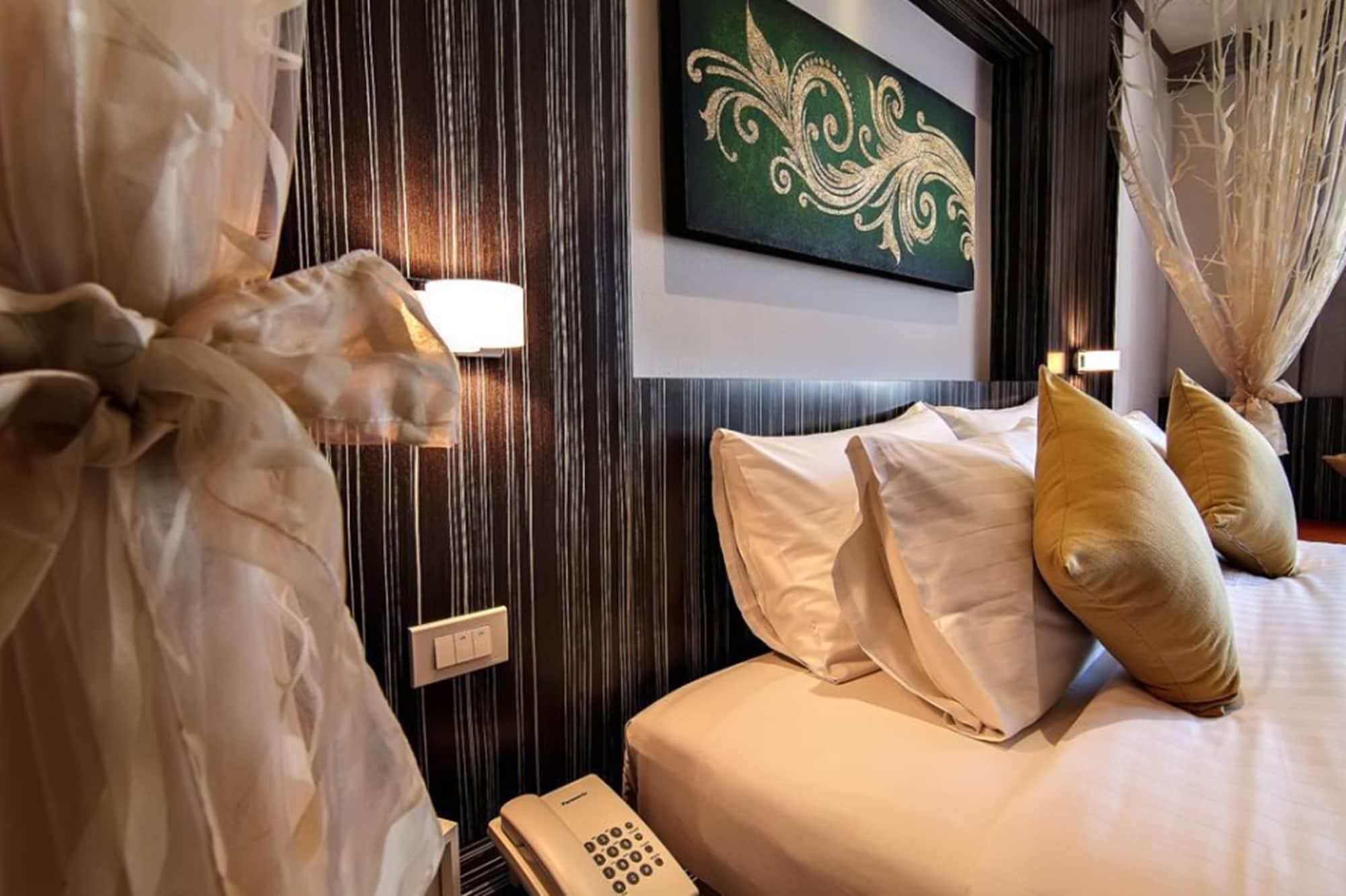 Bossotel Bangkok Buitenkant foto
