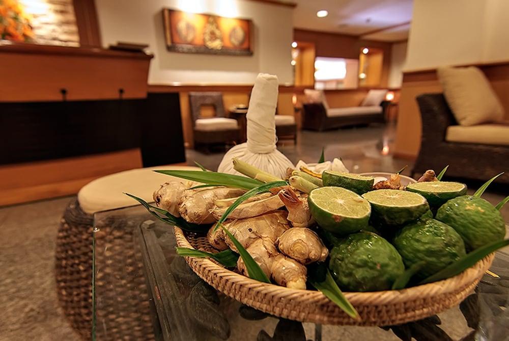 Bossotel Bangkok Buitenkant foto