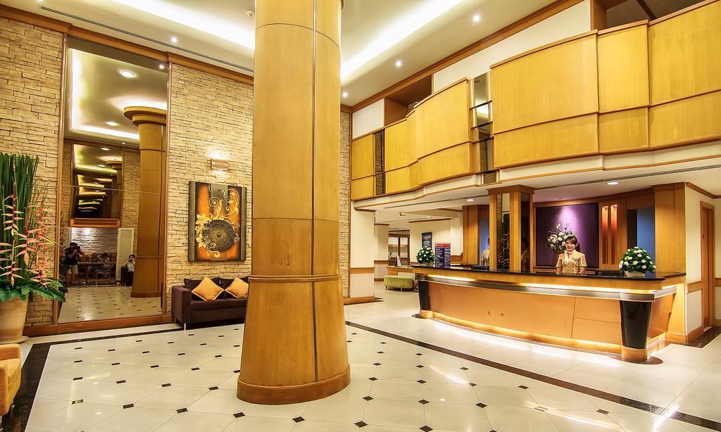Bossotel Bangkok Buitenkant foto